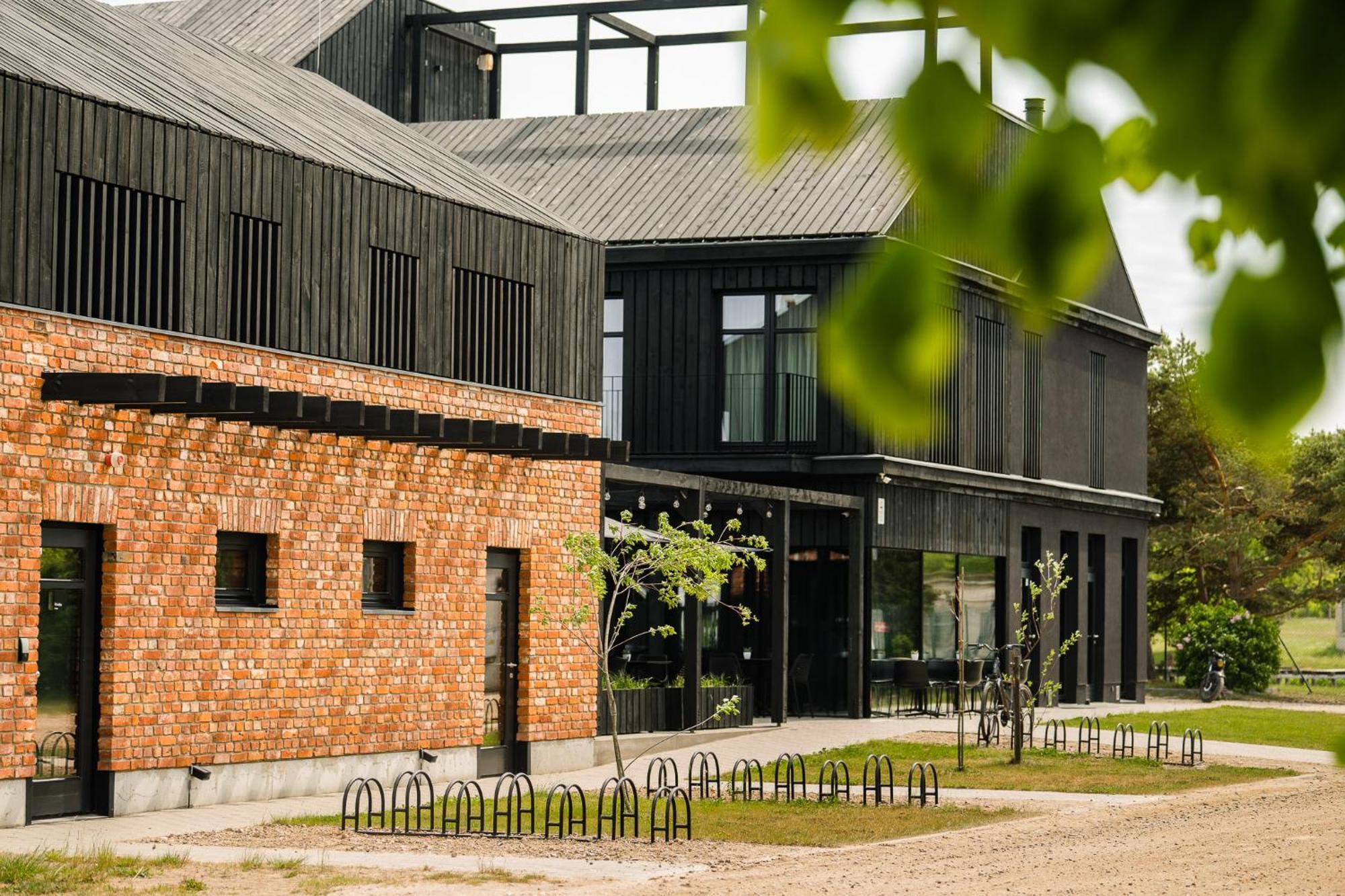 Otto Hotel & Sun Pāvilosta 外观 照片